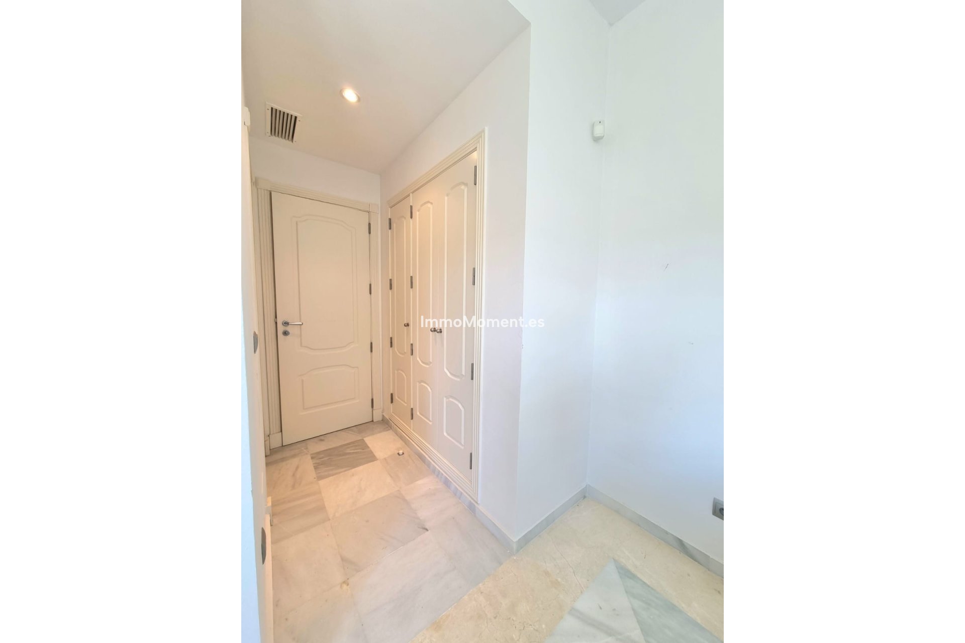 Reventa - Apartamento - Marbella - Nueva Andalucía