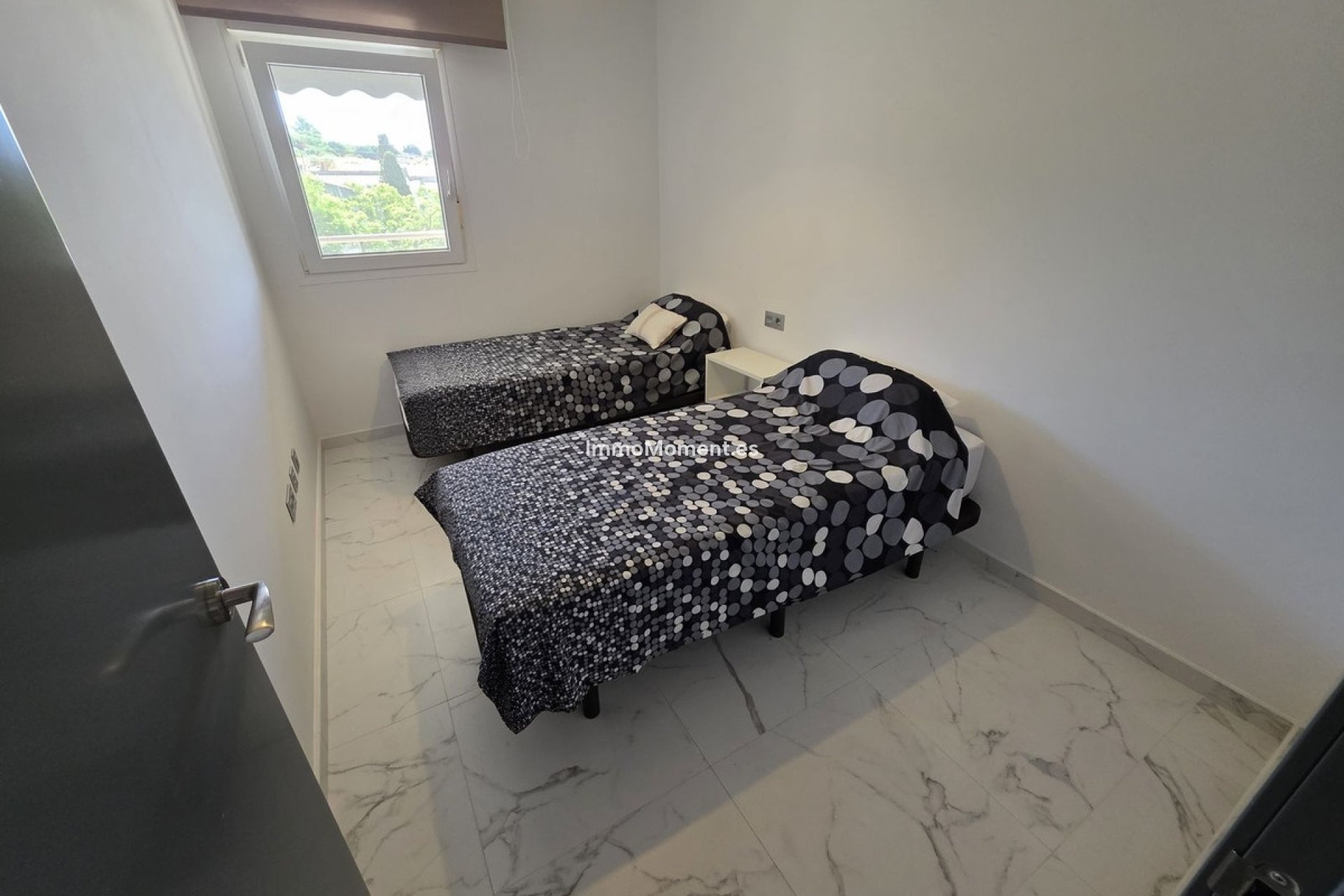 Reventa - Apartamento - Marbella - Nueva Andalucía