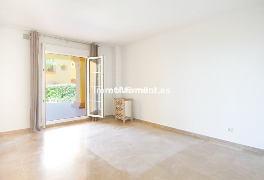 Reventa - Apartamento - Marbella - Nueva Andalucía