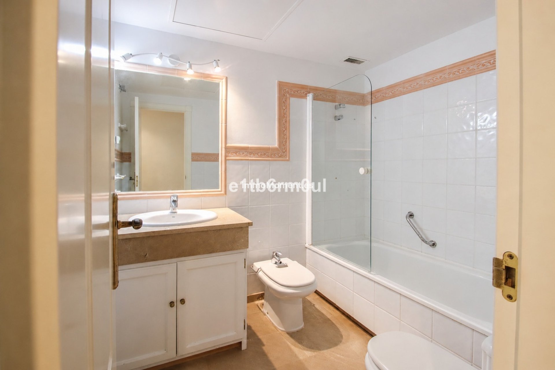 Reventa - Apartamento - Marbella - Nueva Andalucía