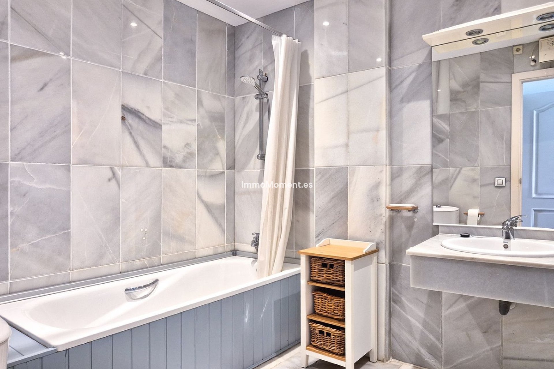 Reventa - Apartamento - Marbella - Nueva Andalucía