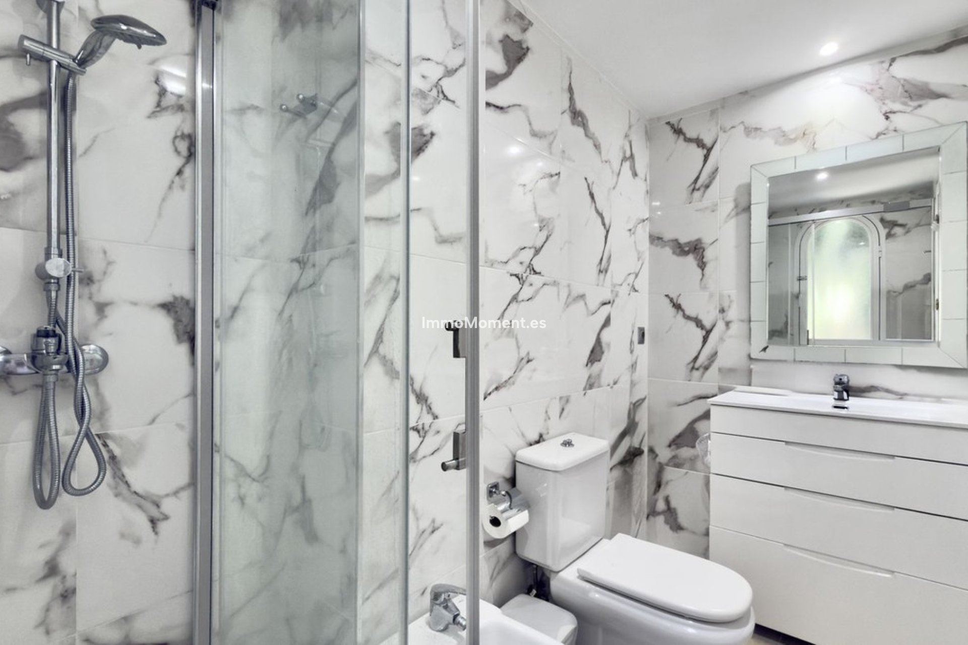 Reventa - Apartamento - Marbella - Nueva Andalucía