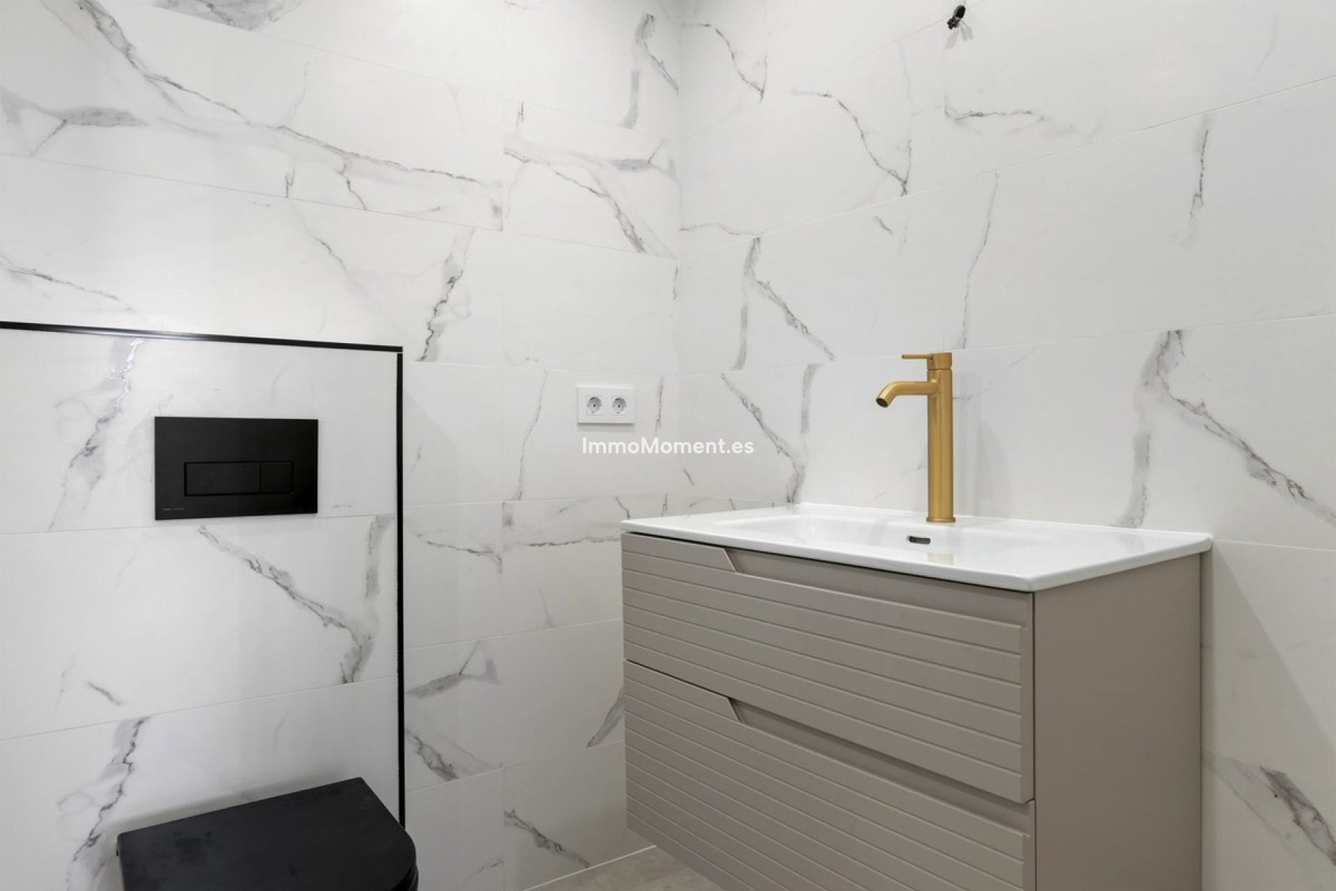 Reventa - Apartamento - Marbella - Nueva Andalucía
