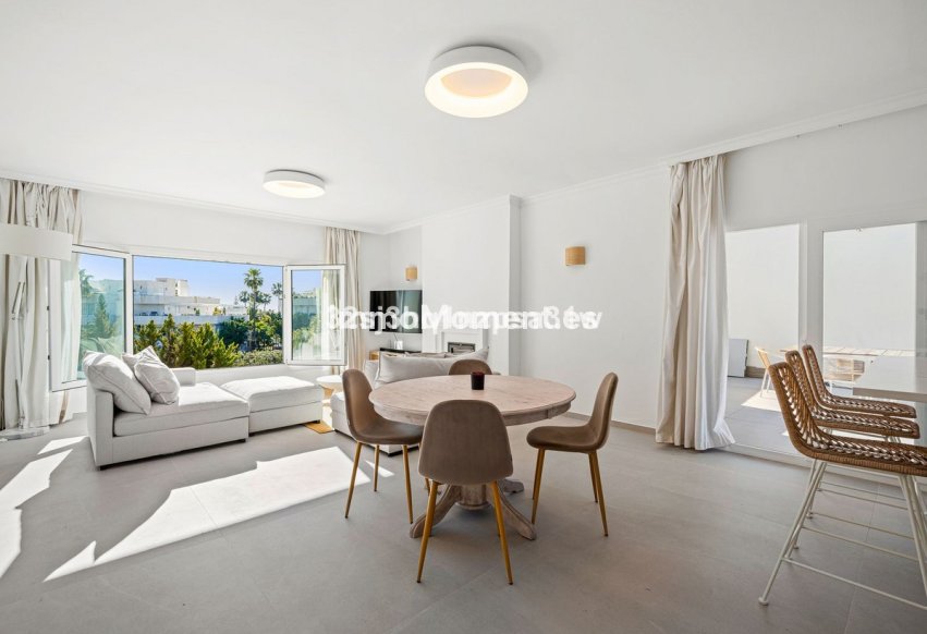 Reventa - Apartamento - Marbella - Nueva Andalucía