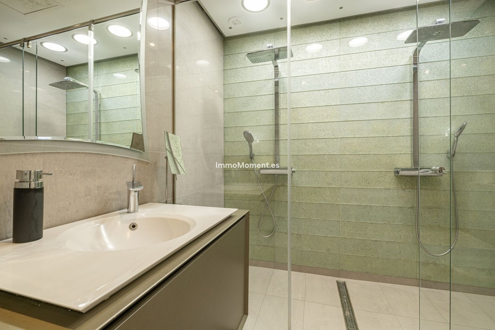 Reventa - Apartamento - Marbella - Nueva Andalucía