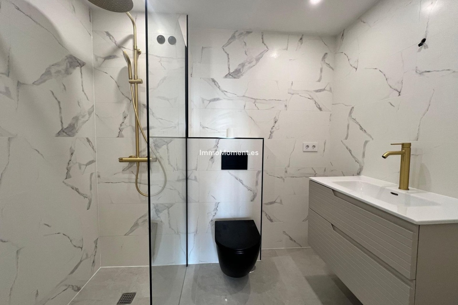 Reventa - Apartamento - Marbella - Nueva Andalucía