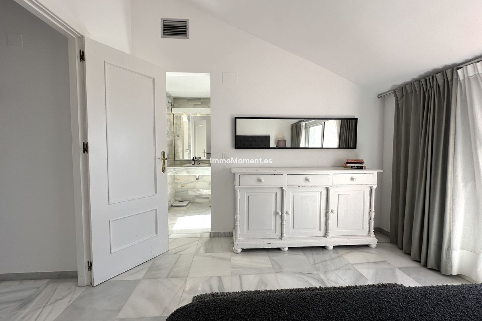 Reventa - Apartamento - Marbella - Nueva Andalucía