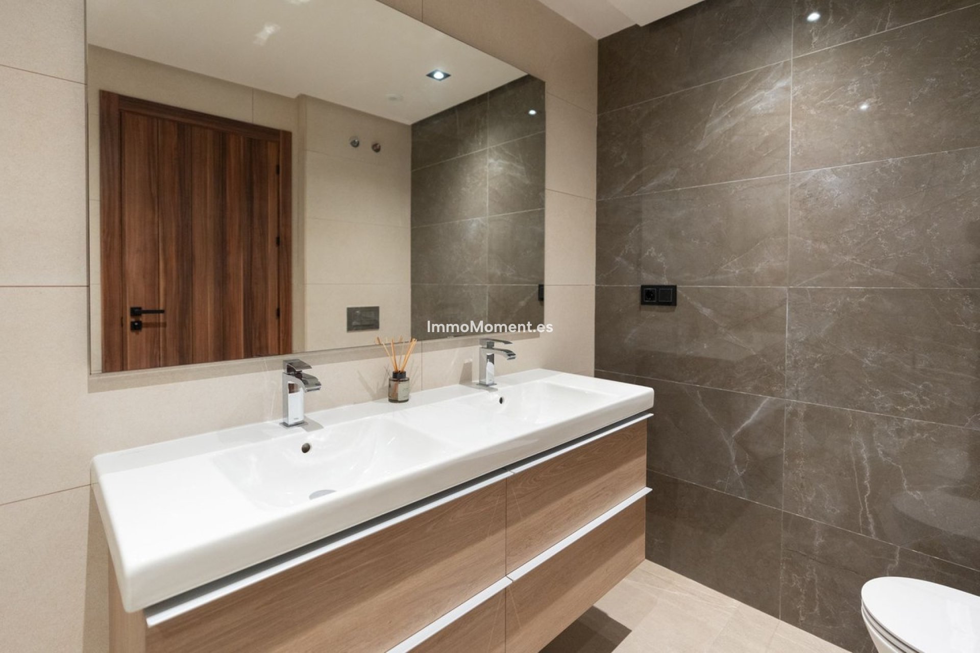 Reventa - Apartamento - Marbella - Nueva Andalucía