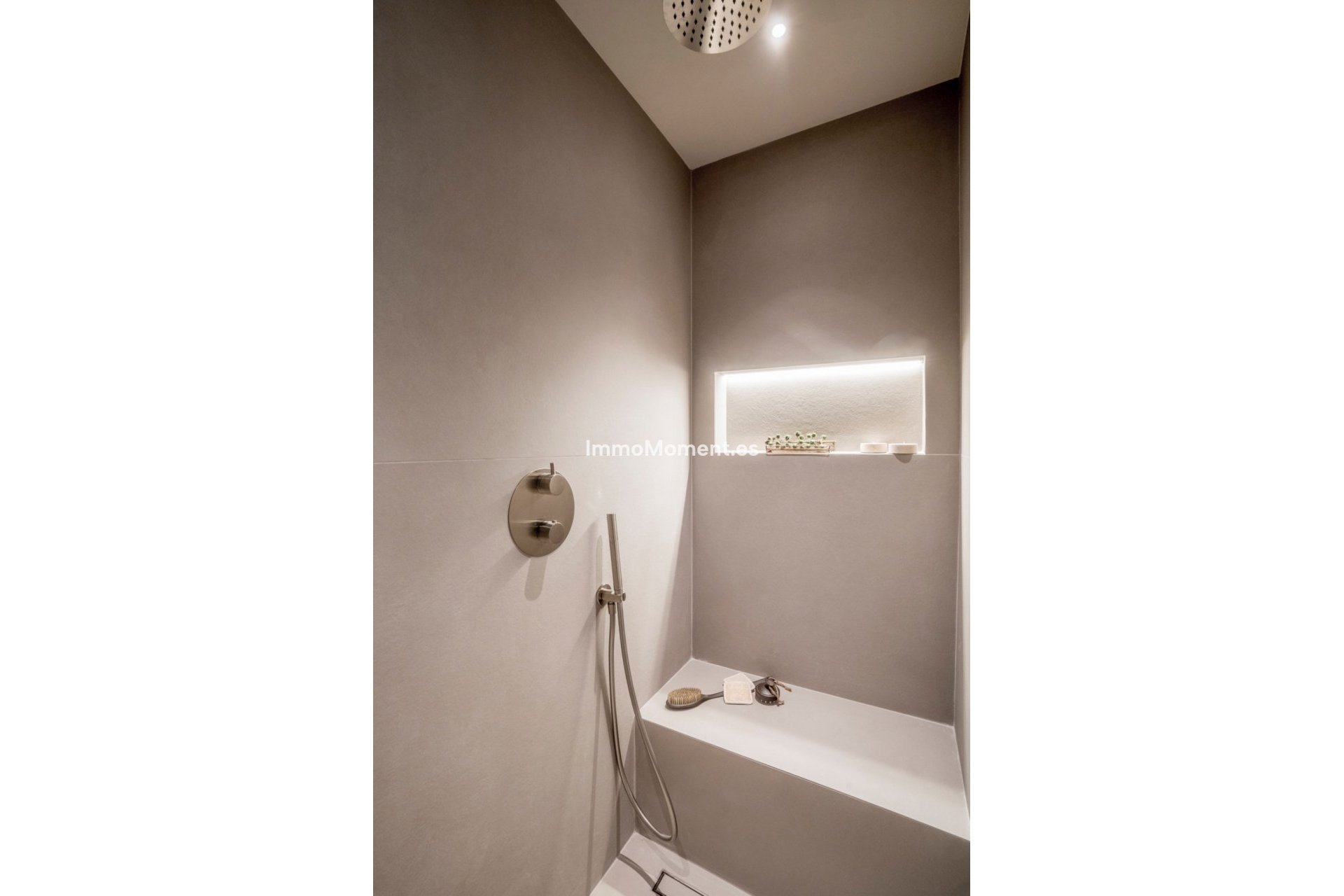 Reventa - Apartamento - Marbella - Nueva Andalucía