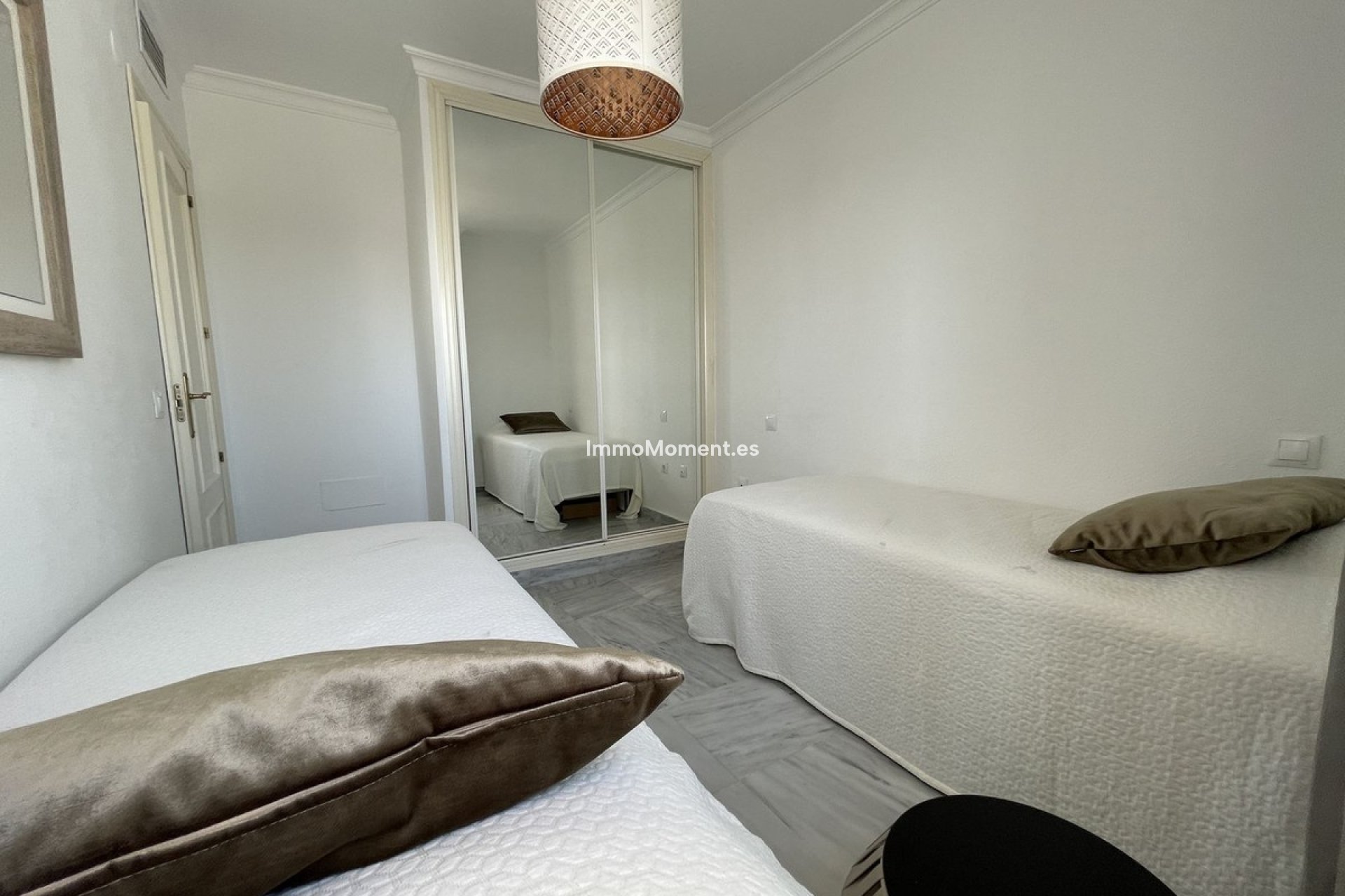 Reventa - Apartamento - Marbella - Nueva Andalucía