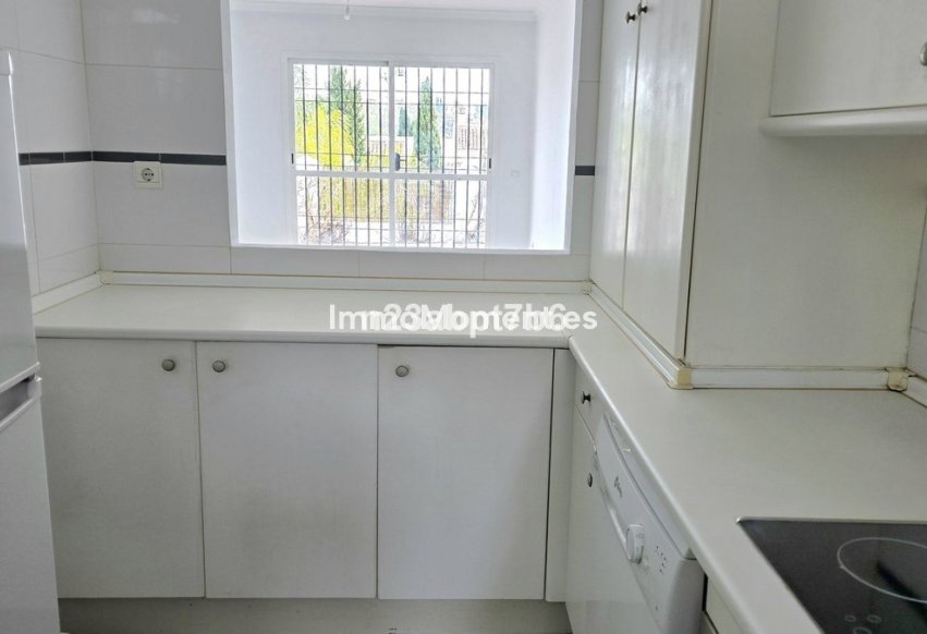 Reventa - Apartamento - Marbella - Nueva Andalucía