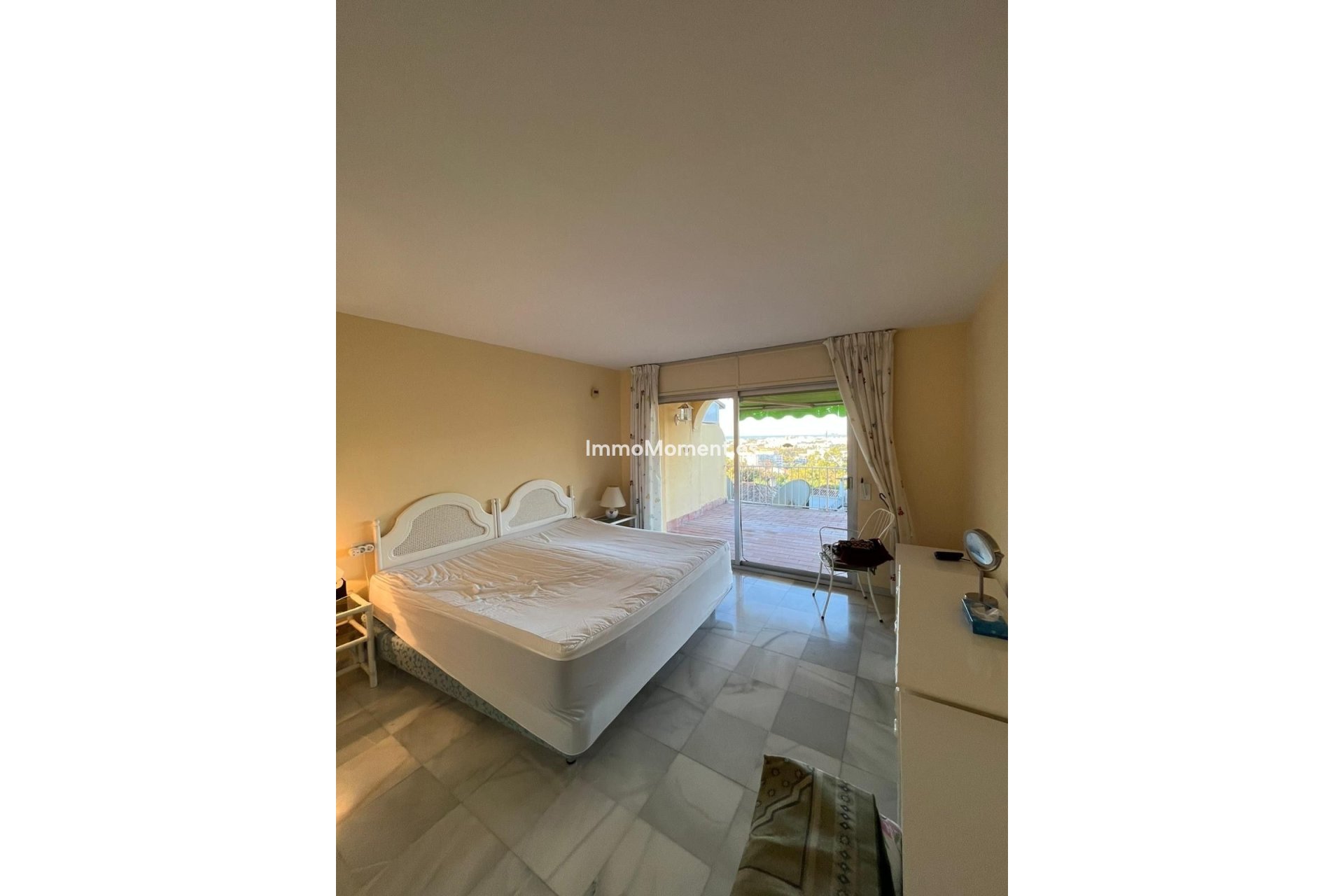Reventa - Apartamento - Marbella - Nueva Andalucía