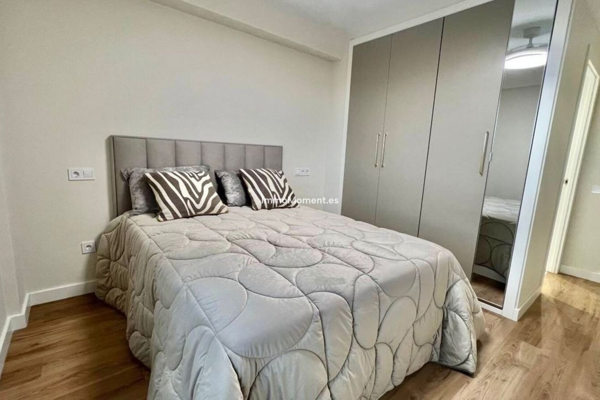 Reventa - Apartamento - Marbella - Nueva Andalucía