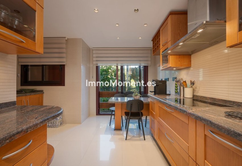 Reventa - Apartamento - Marbella - Nueva Andalucía