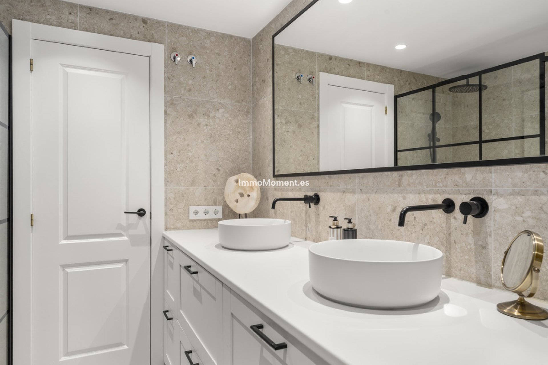 Reventa - Apartamento - Marbella - Nueva Andalucía