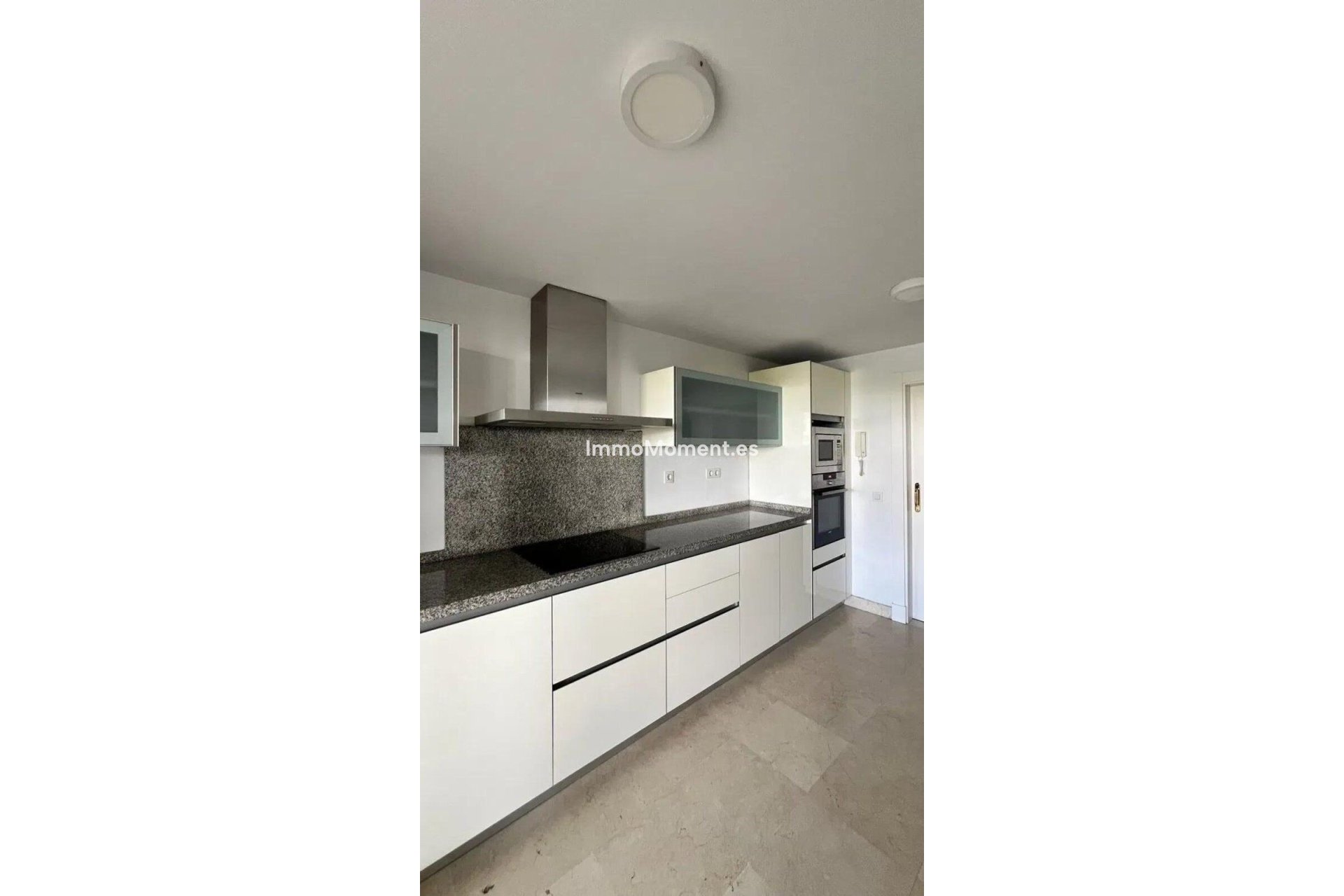 Reventa - Apartamento - Marbella - Nueva Andalucía