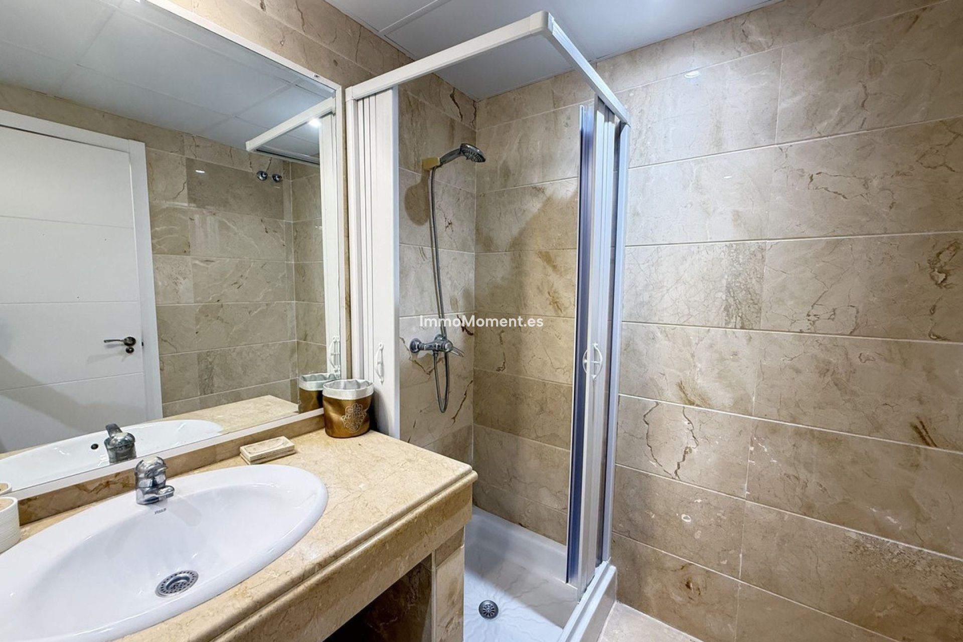 Reventa - Apartamento - Marbella - Nueva Andalucía