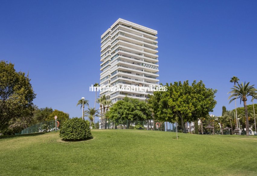 Reventa - Apartamento - Marbella - Río Real