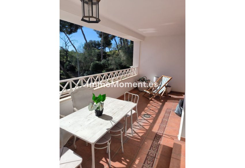 Reventa - Apartamento - Marbella - Río Real