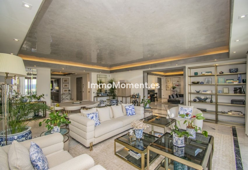 Reventa - Apartamento - Marbella - Sierra Blanca