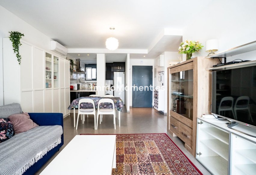 Reventa - Apartamento - Orihuela - La Zenia