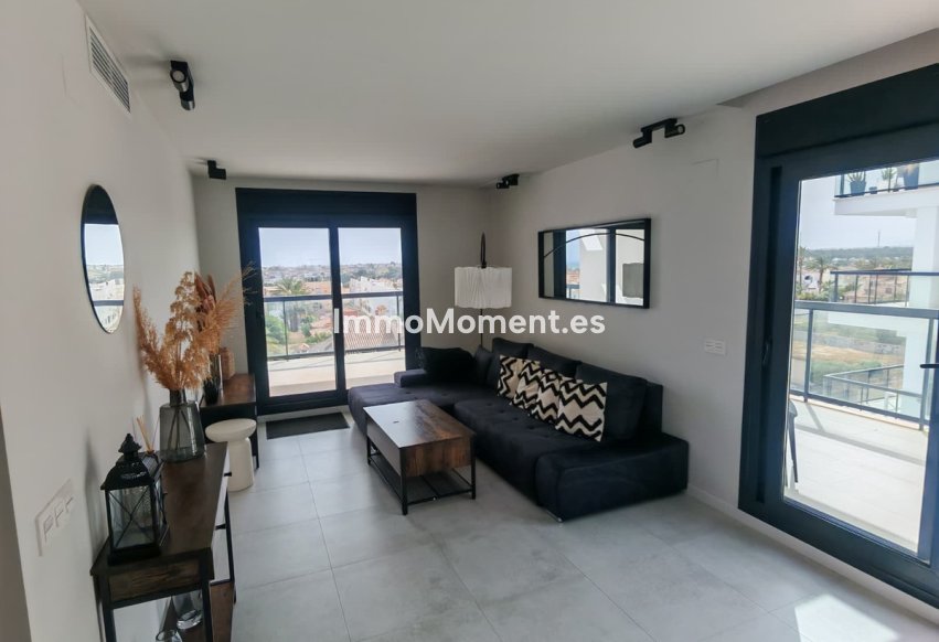 Reventa - Apartamento - Orihuela - Mil Palmeras