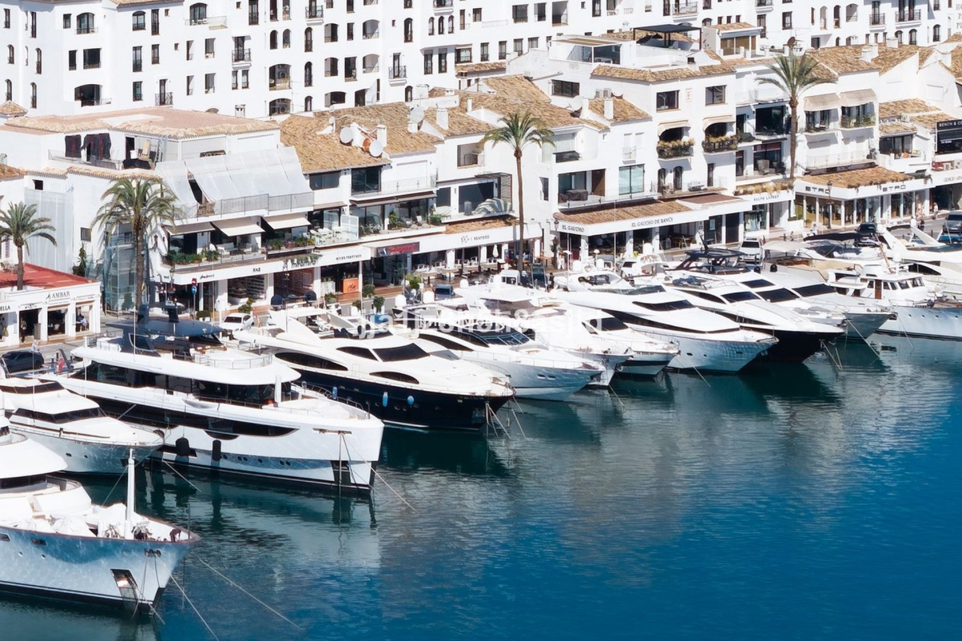 Reventa - Apartamento - Puerto Banús