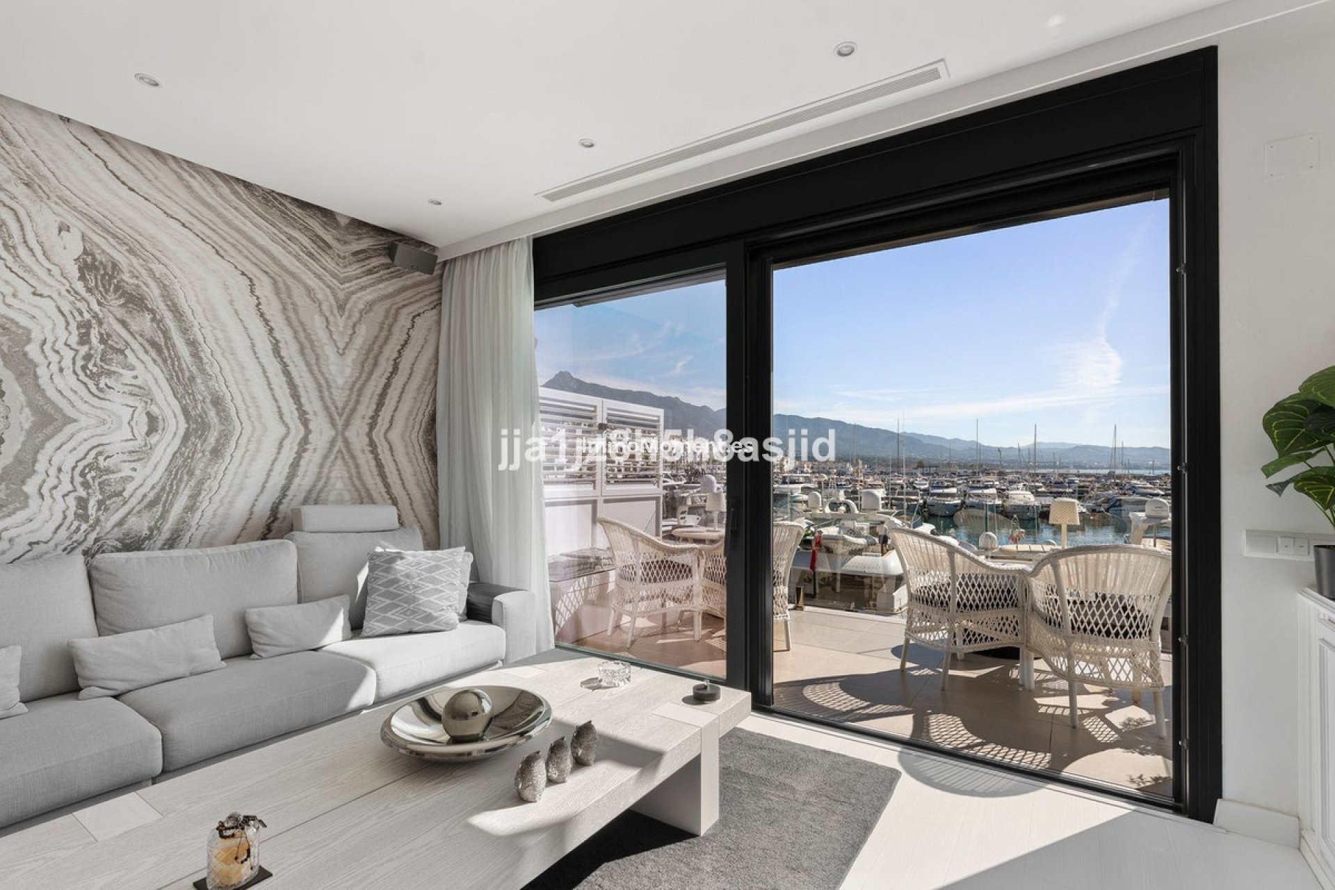Reventa - Apartamento - Puerto Banús