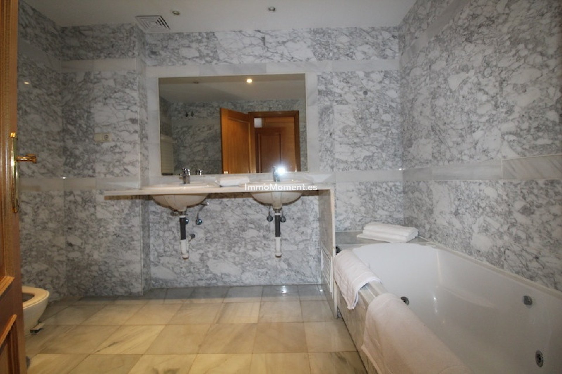 Reventa - Apartamento - Puerto Banús