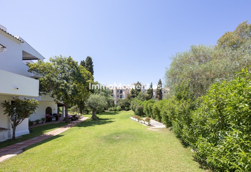 Reventa - Apartamento - Puerto Banús