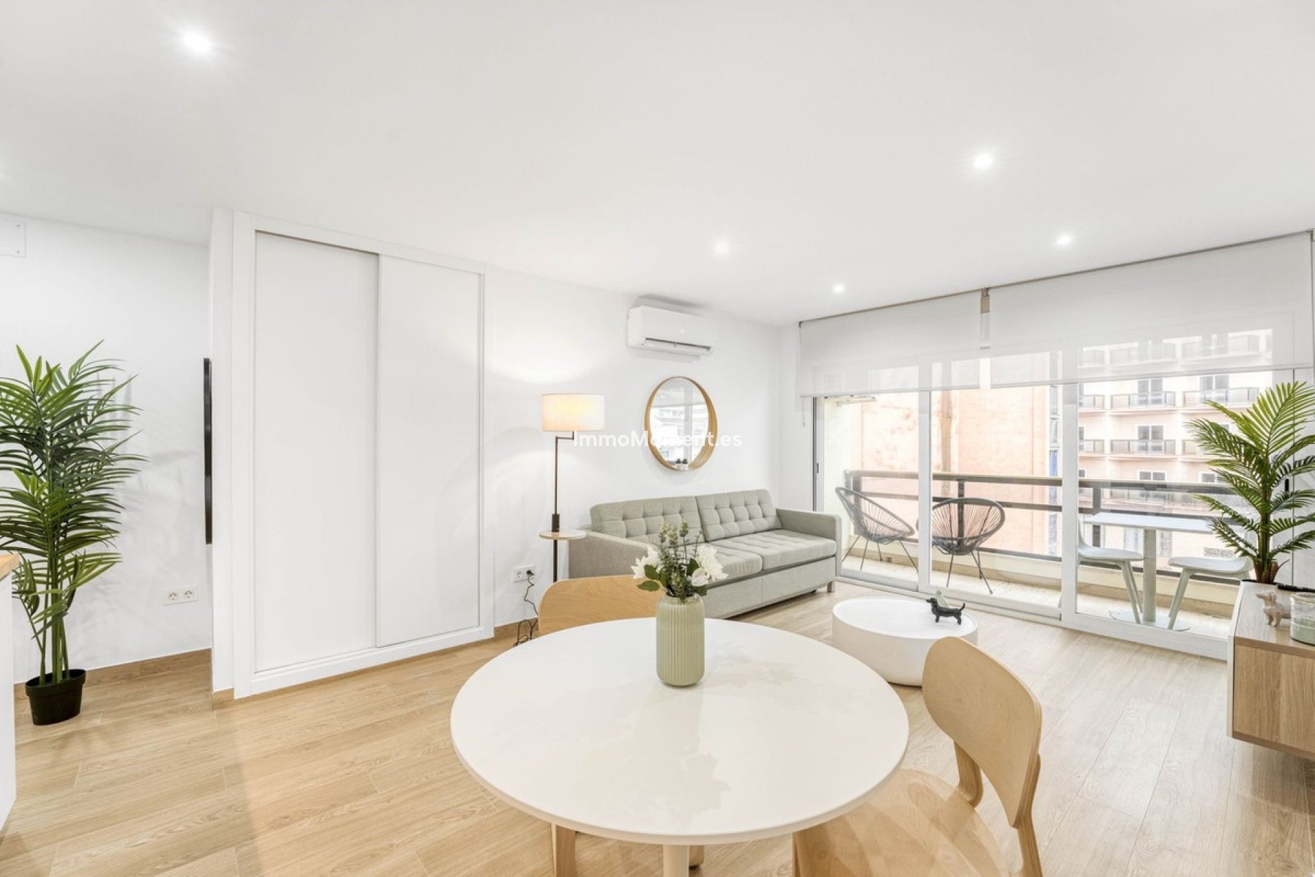 Reventa - Apartamento - Torremolinos - La Carihuela