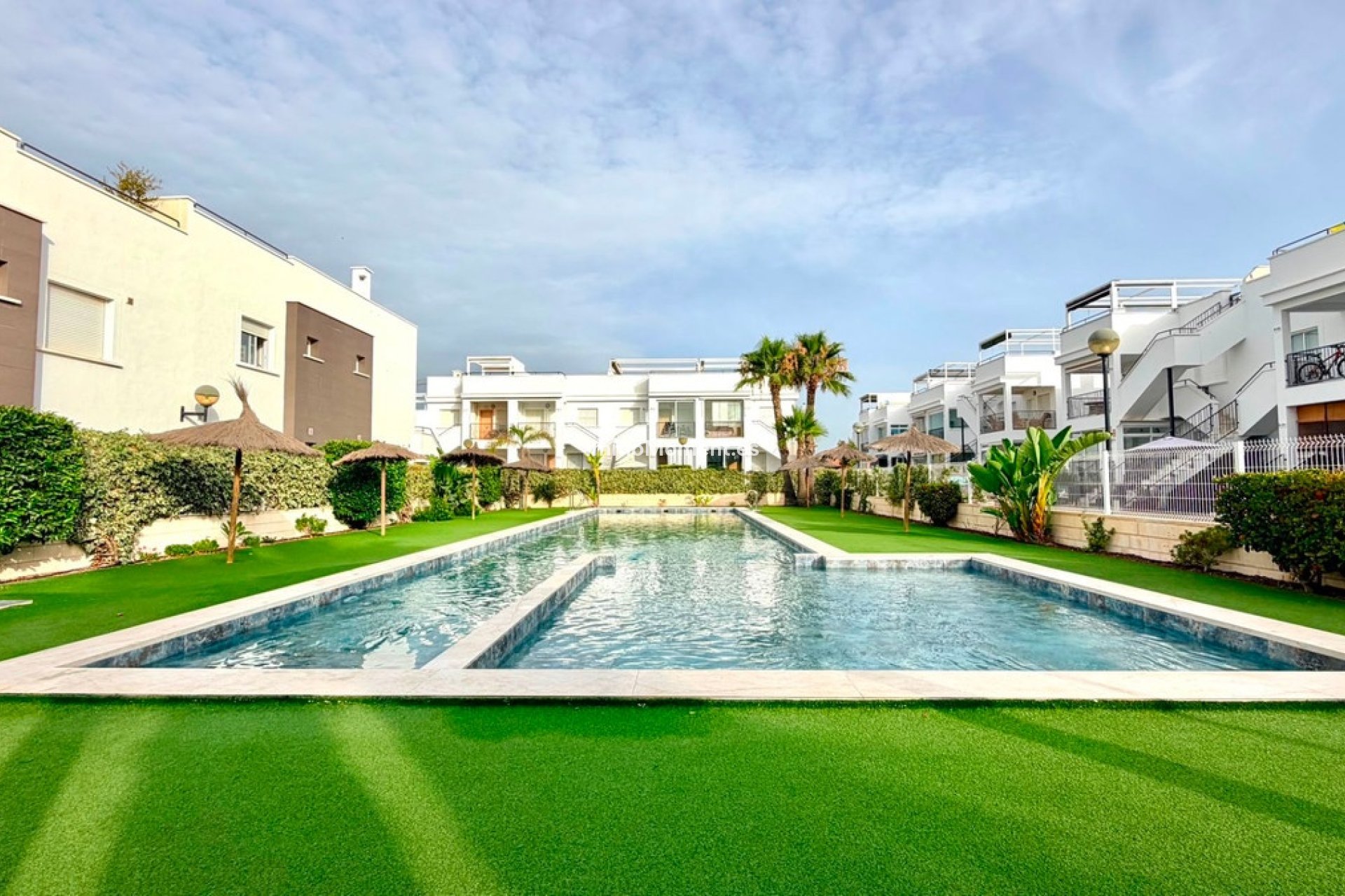 Reventa - Apartamento - Torrevieja - Aguas Nuevas