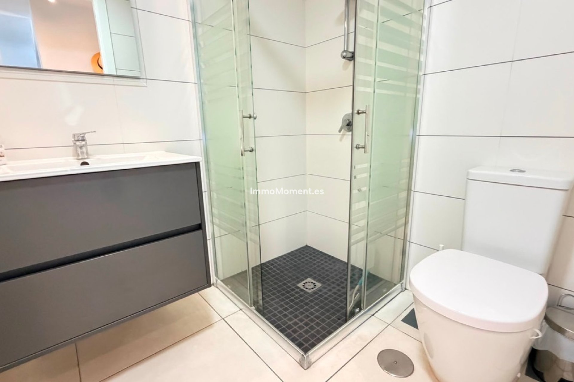 Reventa - Apartamento - Torrevieja - Aguas Nuevas