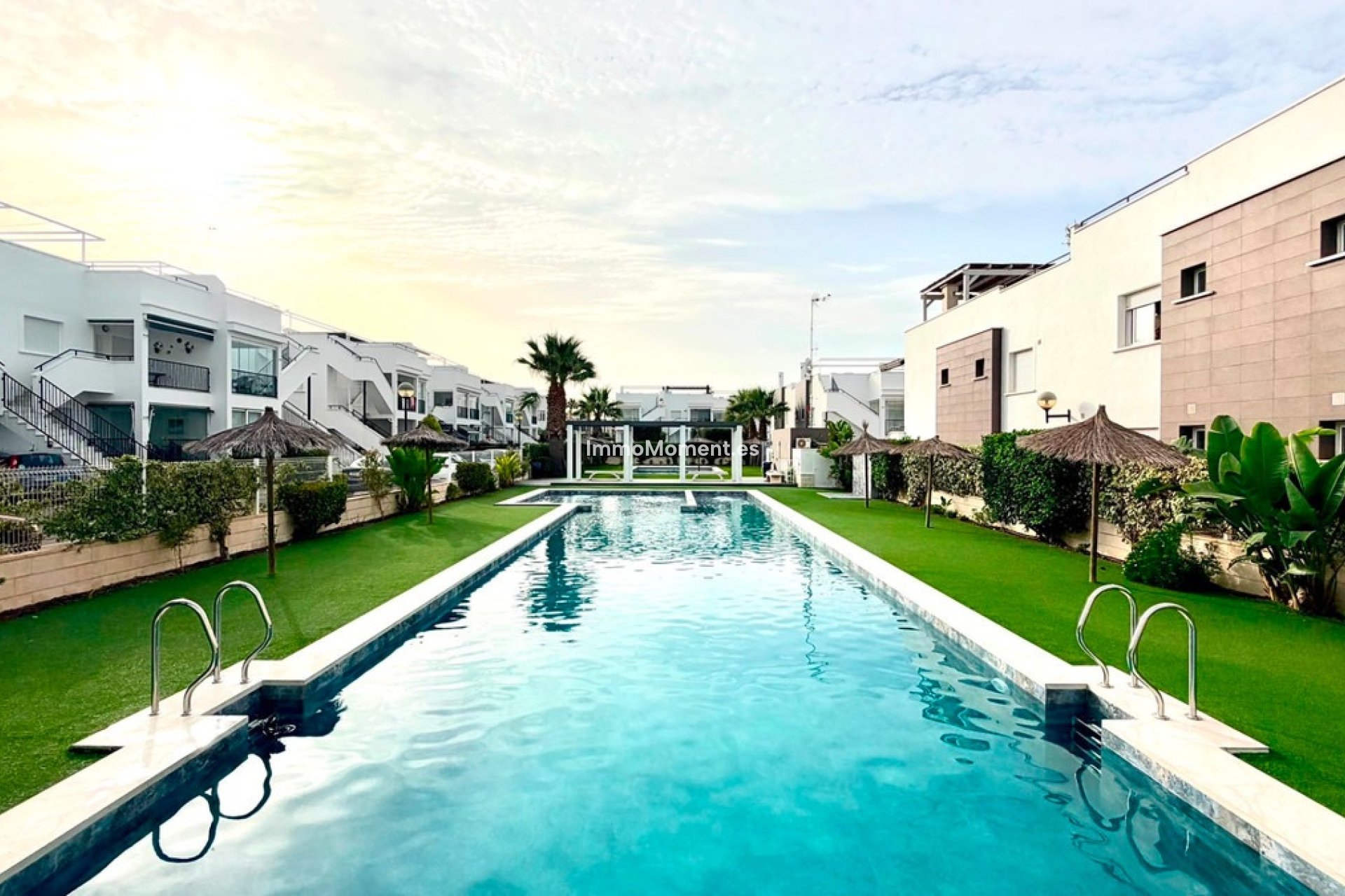 Reventa - Apartamento - Torrevieja - Aguas Nuevas