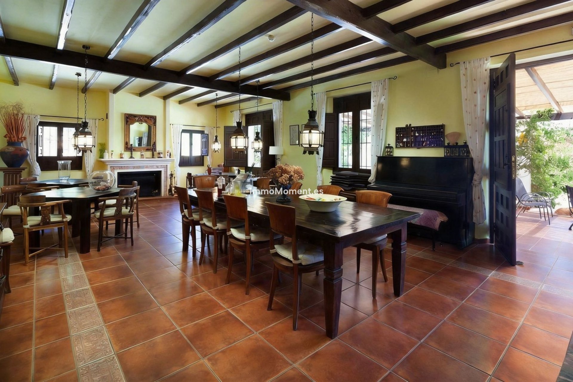 Reventa - Casa de campo - Interior  - Almogía