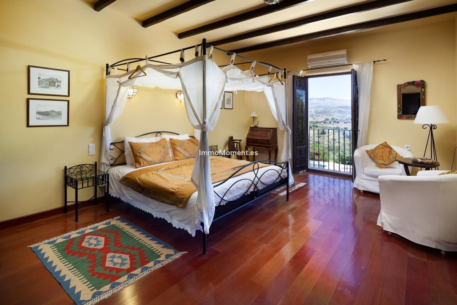 Reventa - Casa de campo - Interior  - Almogía