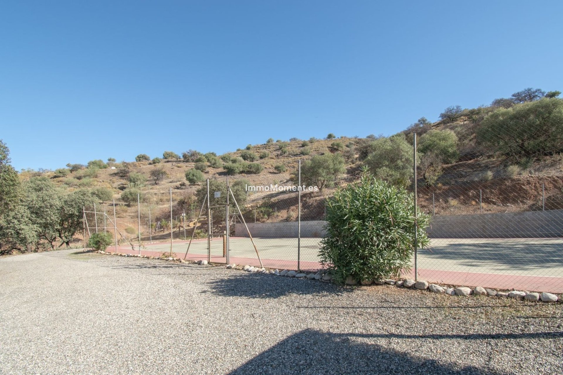 Reventa - Casa de campo - Interior  - Alora