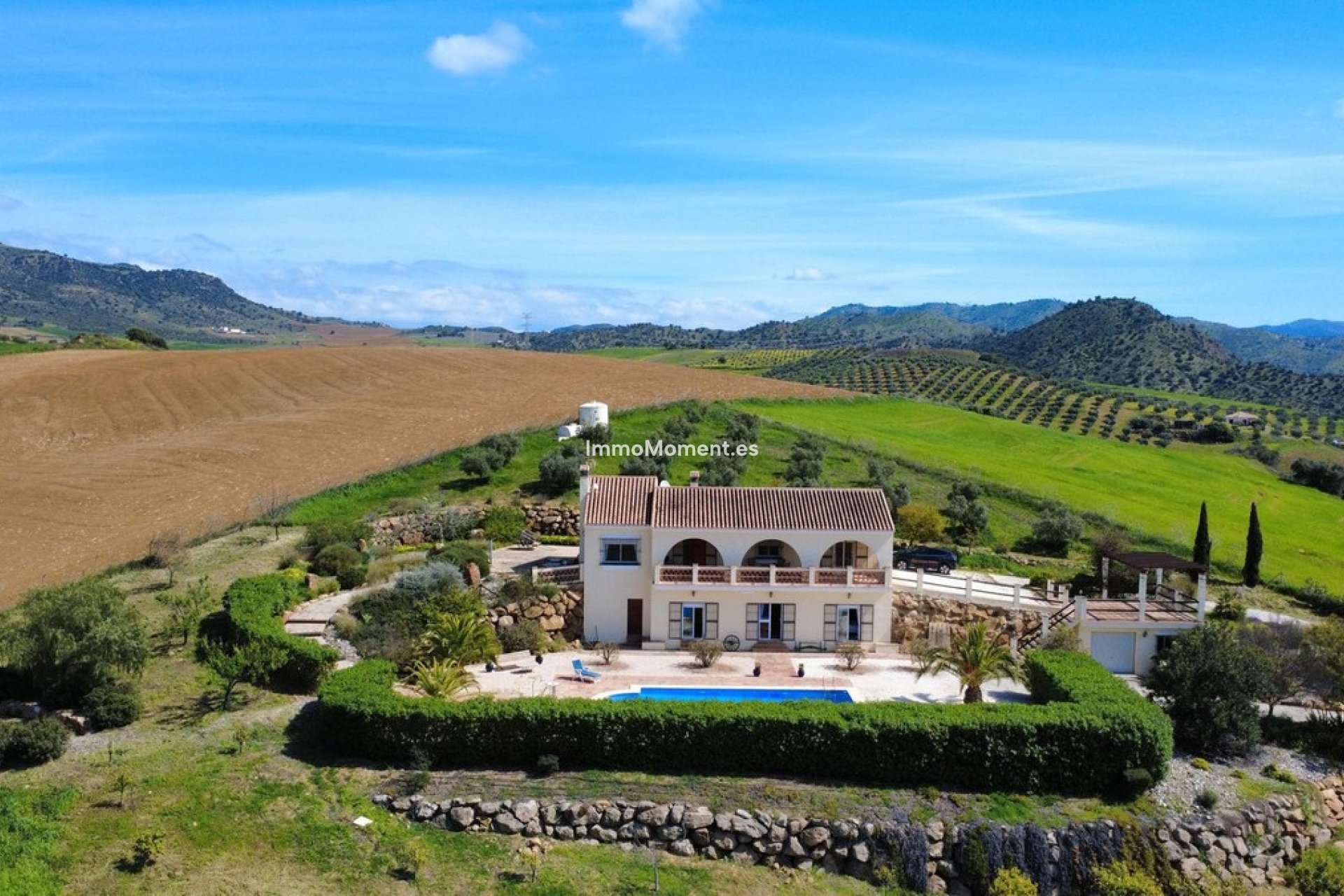 Reventa - Casa de campo - Interior  - Alora