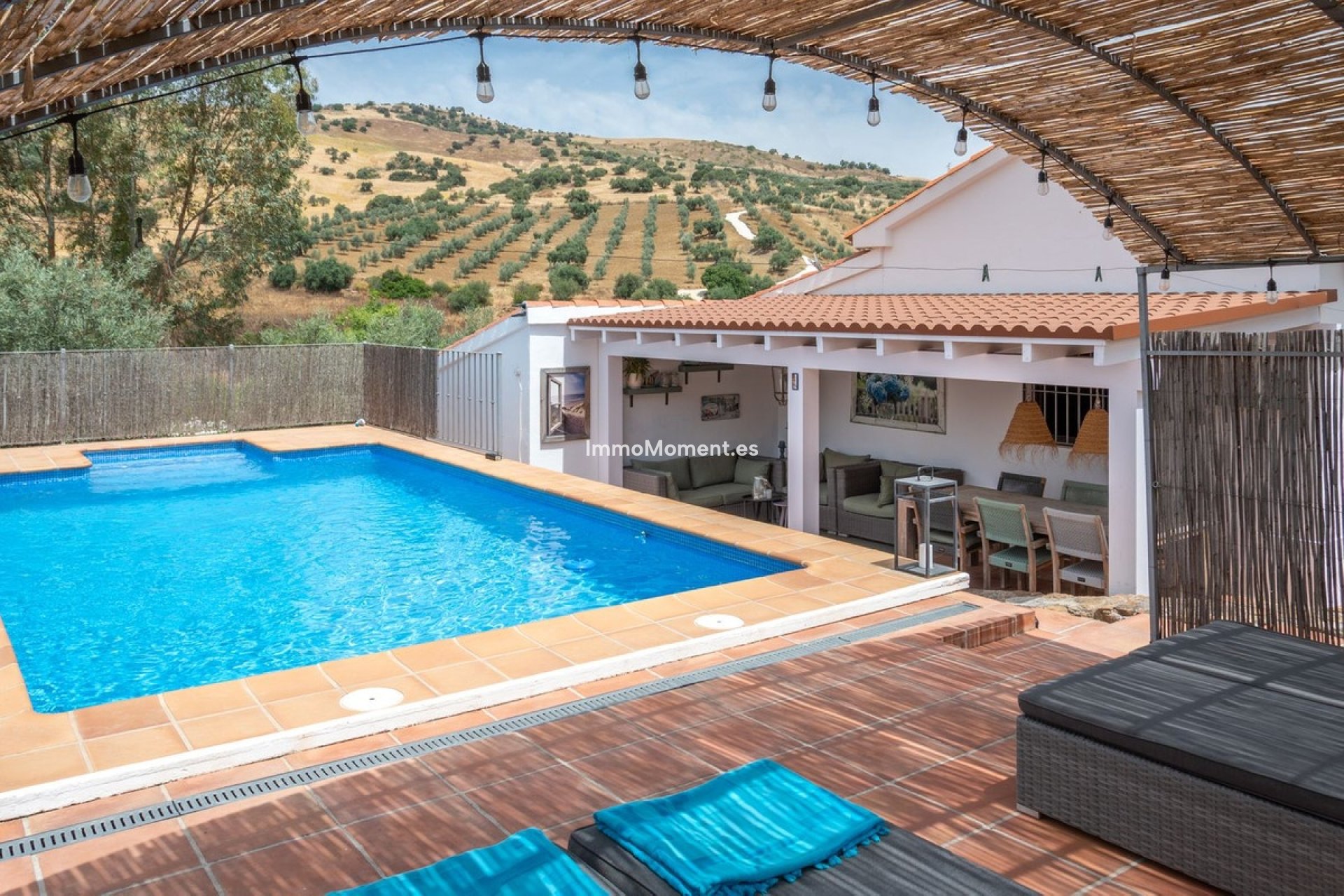 Reventa - Casa de campo - Interior  - Alora