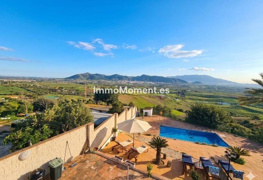 Reventa - Casa de campo - Interior  - Cártama Centro