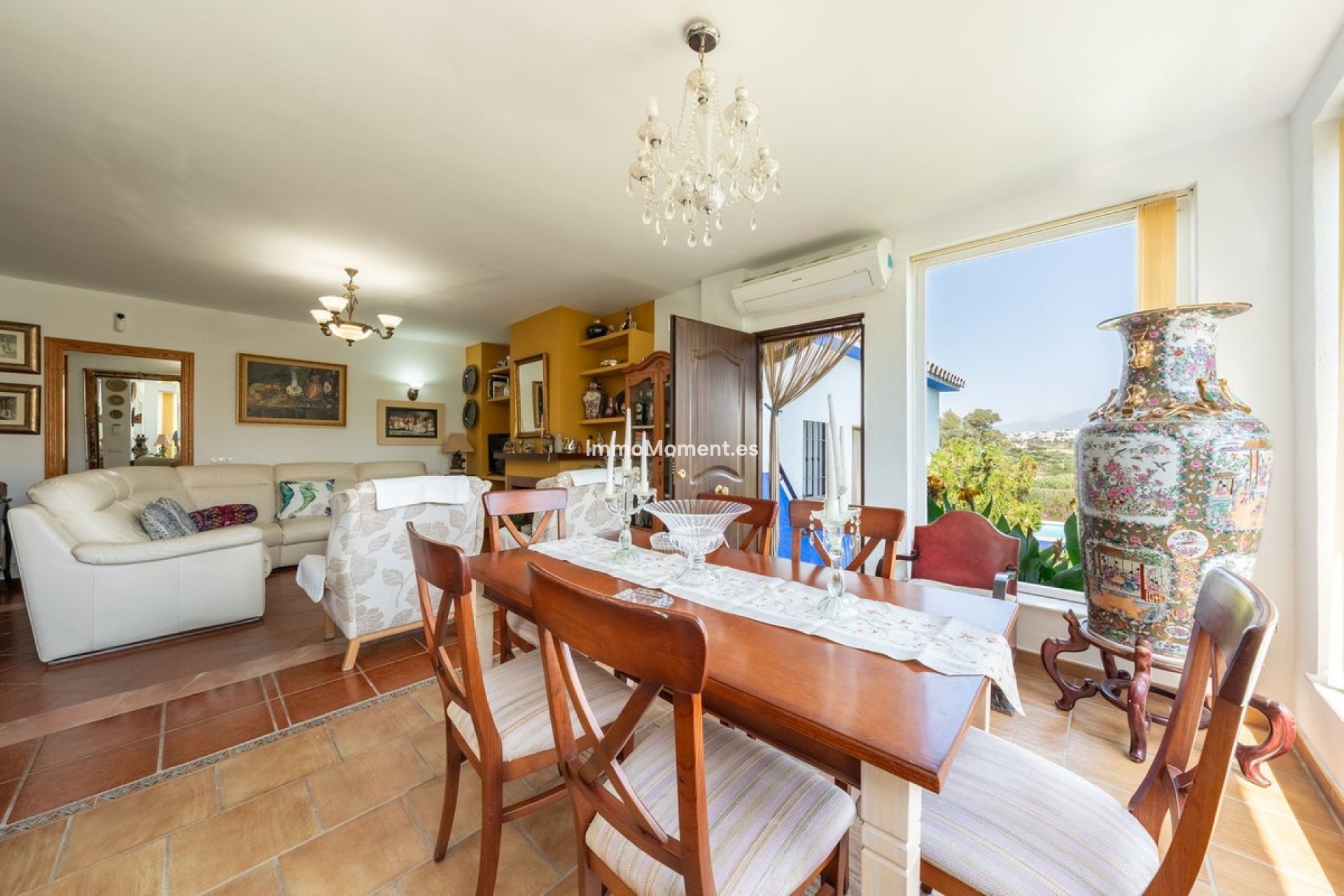 Reventa - Casa de campo - Interior  - Coín