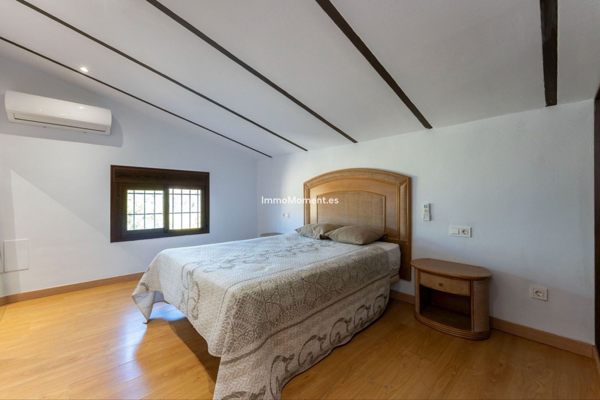 Reventa - Casa de campo - Interior  - Coín