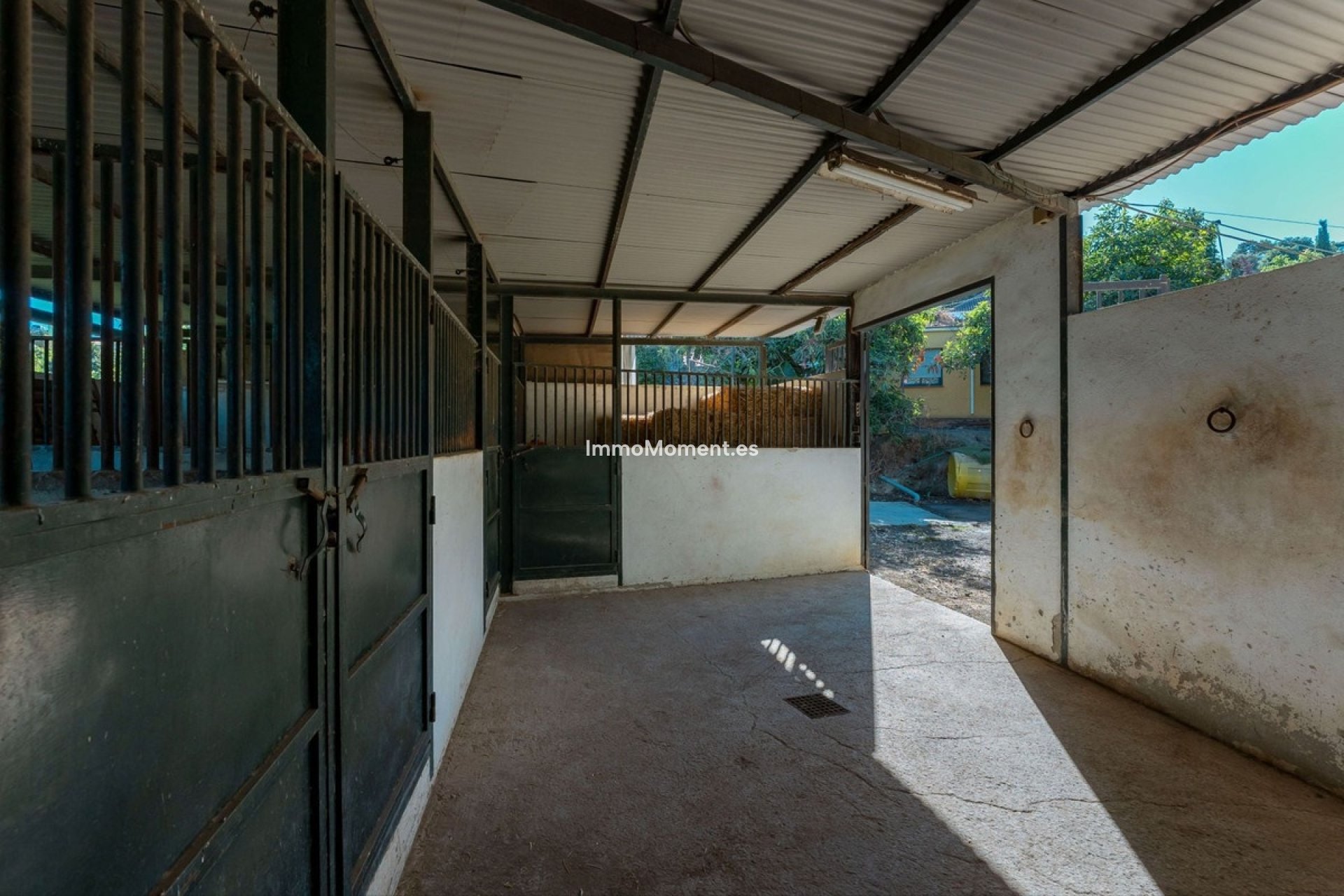 Reventa - Casa de campo - Interior  - Coín