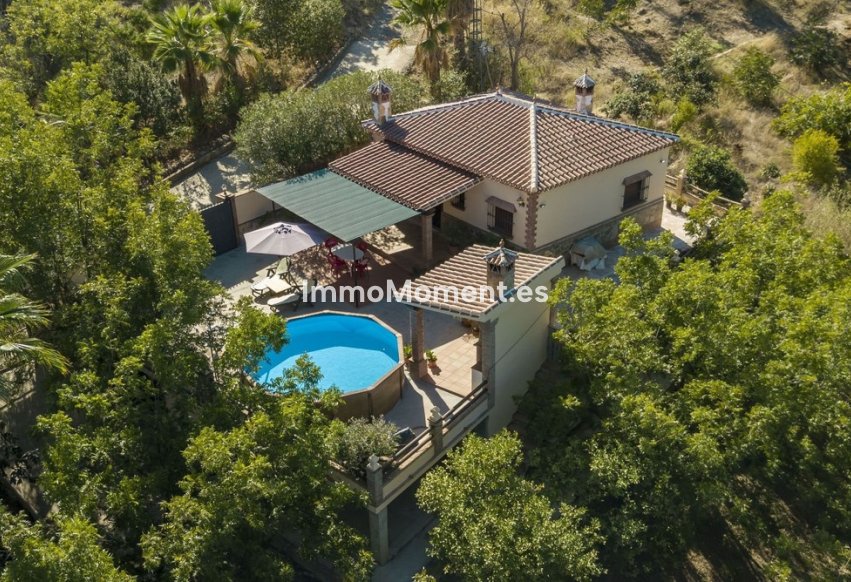 Reventa - Casa de campo - Interior  - Coín