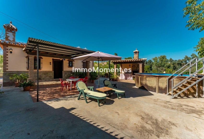 Reventa - Casa de campo - Interior  - Coín