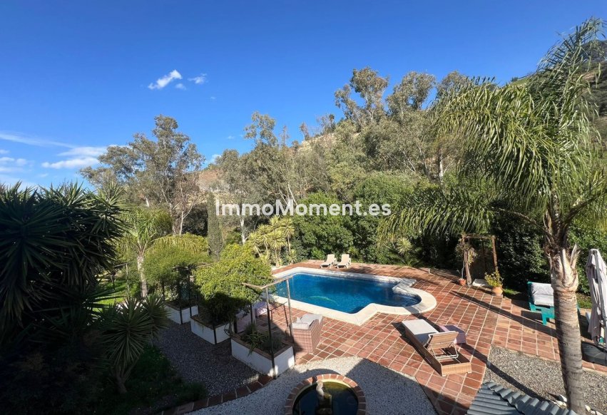 Reventa - Casa de campo - Interior  - Coín