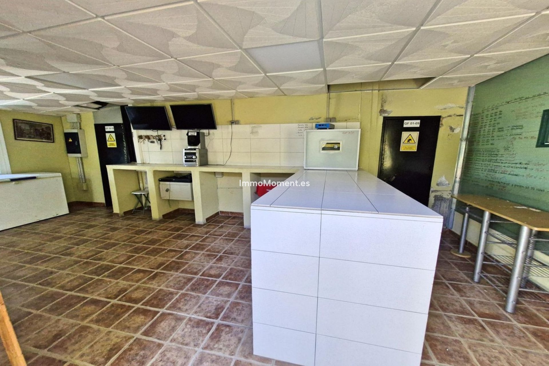 Reventa - Casa de campo - Interior  - Coín