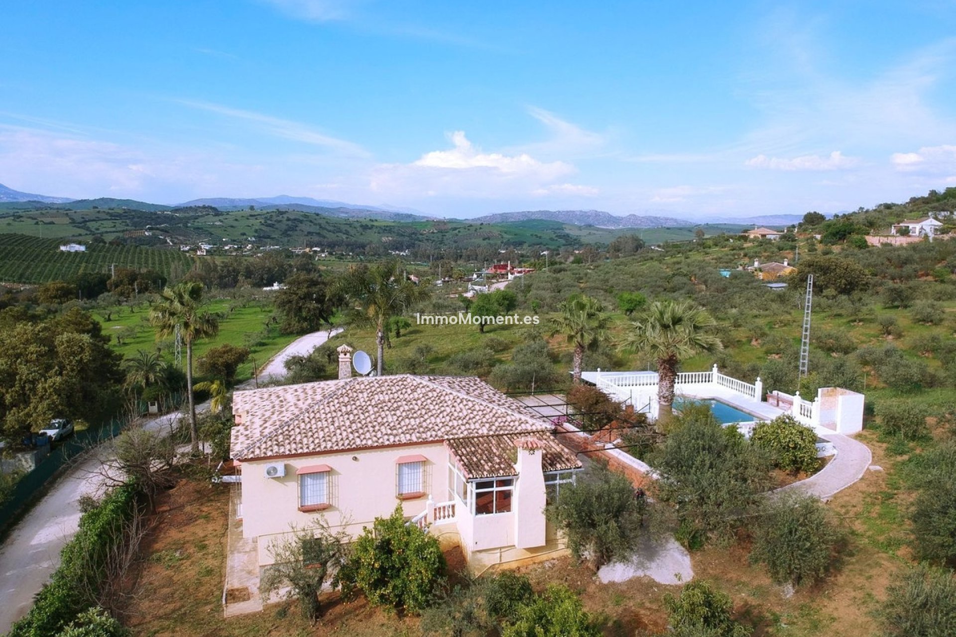Reventa - Casa de campo - Interior  - Coín