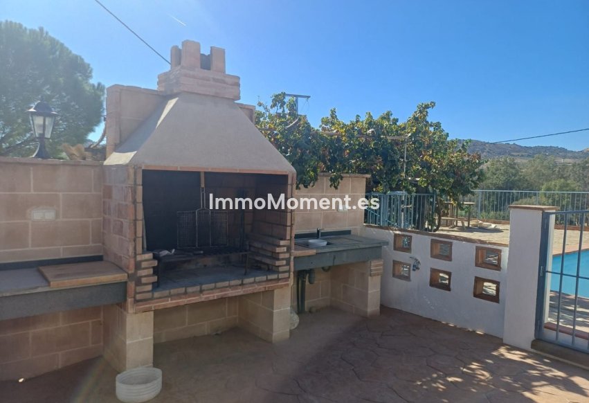 Reventa - Casa de campo - Interior  - Coín