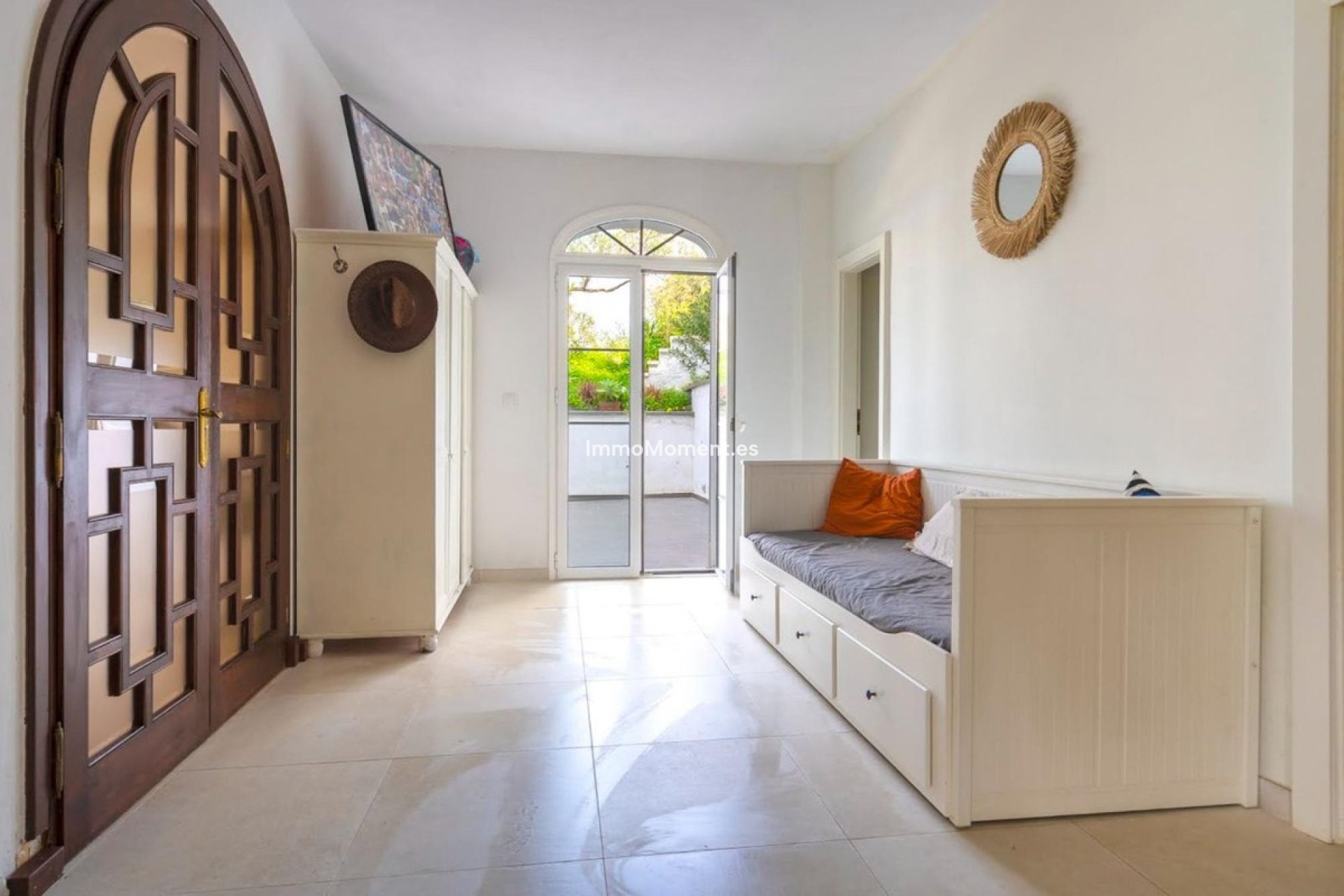 Reventa - Casa de campo - Interior  - Coín